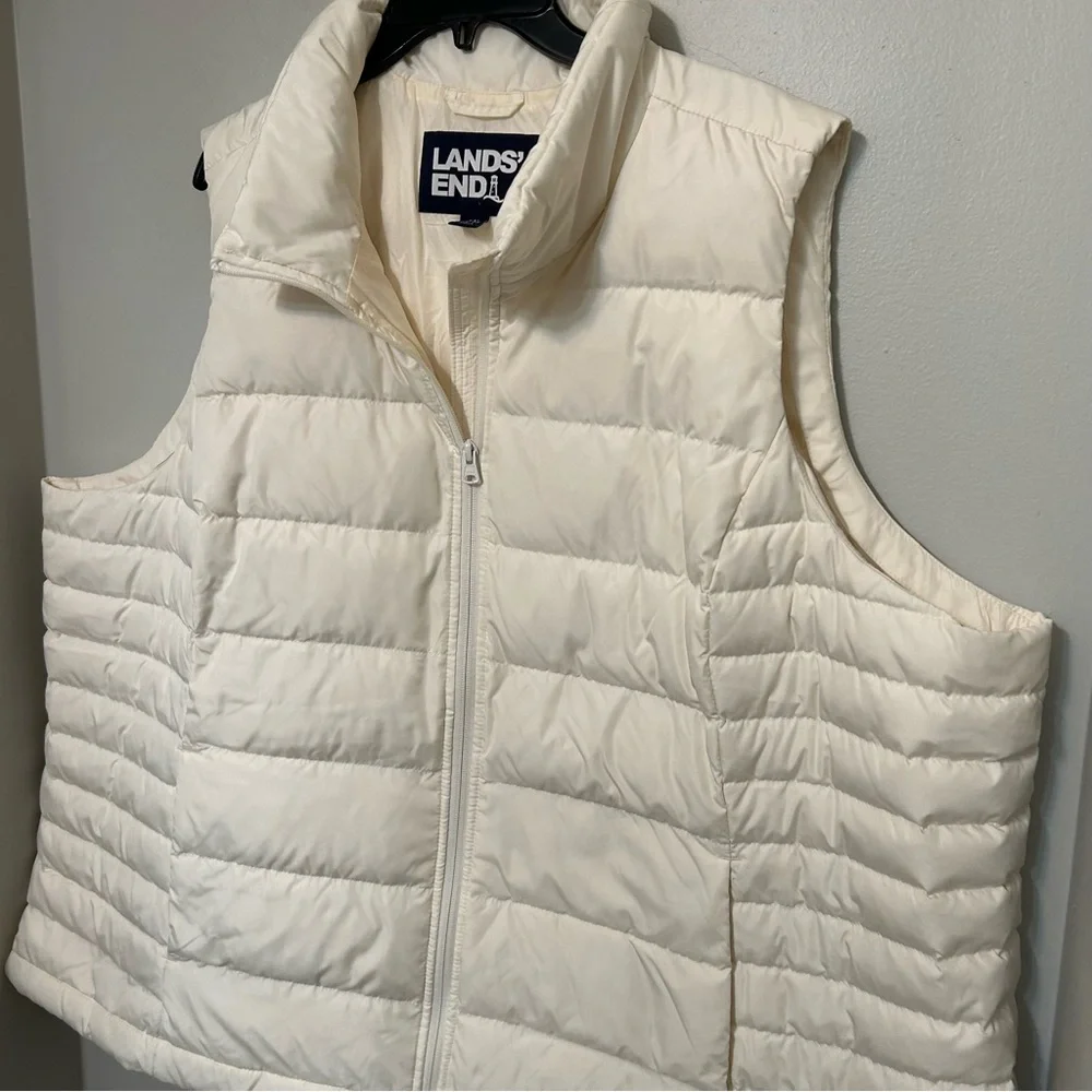 Lands End Women’s Puffer Vest Women’s 3X Plus Ivory Warm Zip Outdoors Sleeveless